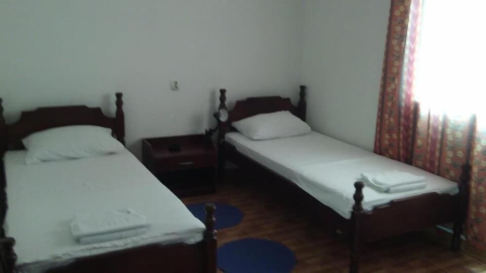 

Milano - Podgorica - Hotel Evropa