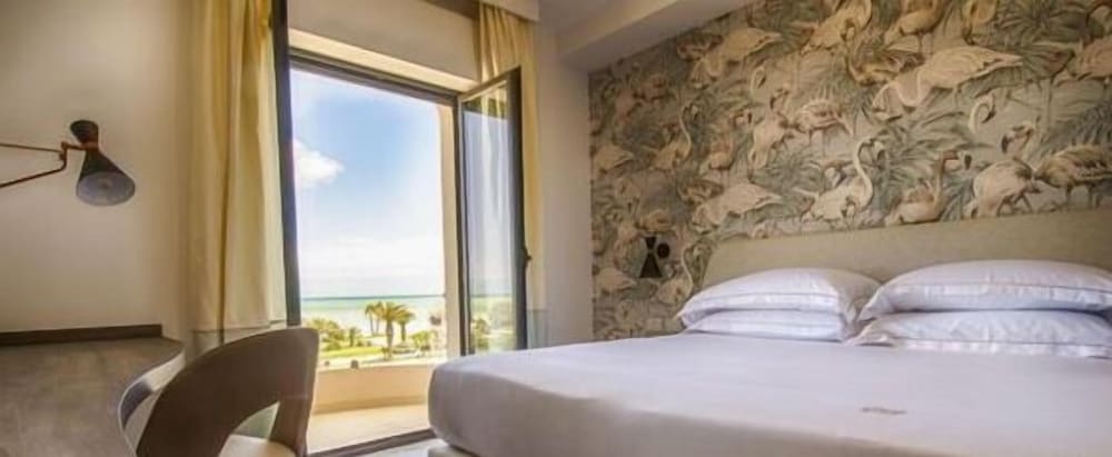 

Roma - Civitanova Marche - Ghibli Hotel