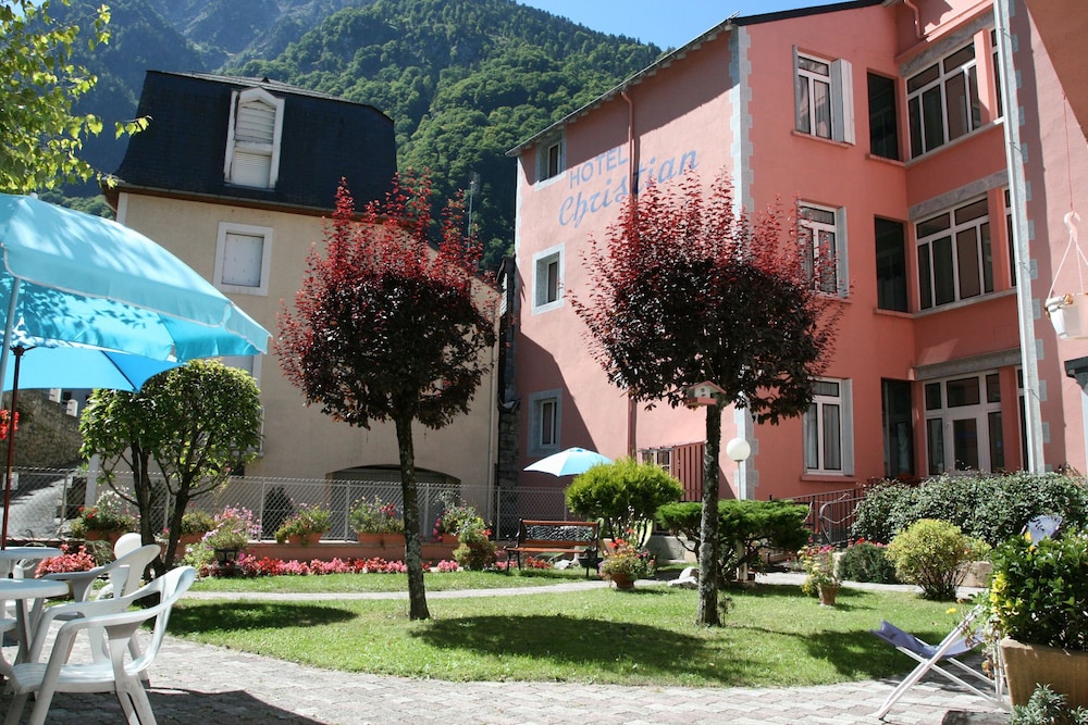 

Catania - Cauterets - Hôtel Christian