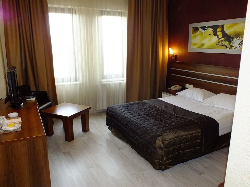 

Bologna - Kayseri - Lifos Hotel