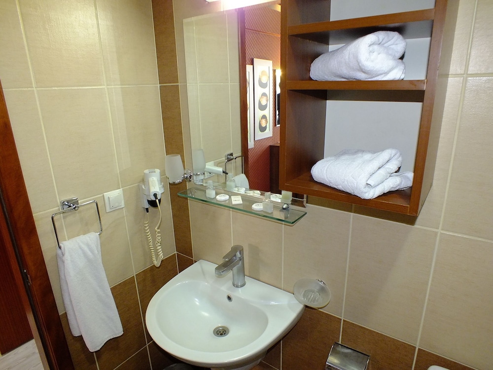 

Napoli - Kayseri - Lifos Otel