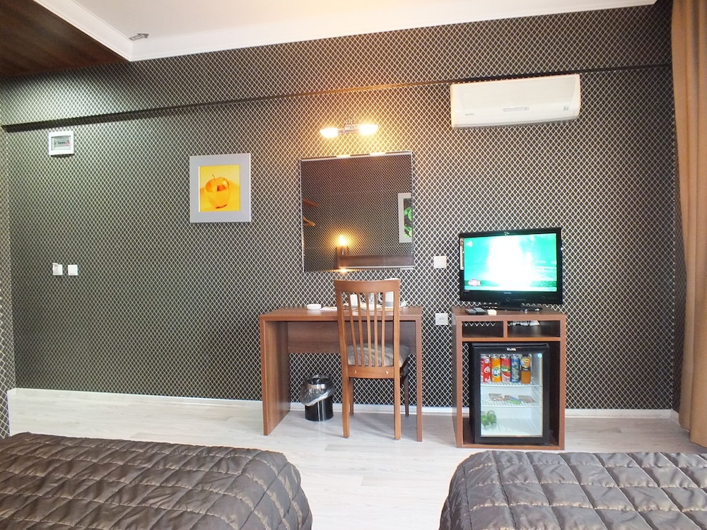 

Bologna - Kayseri - Lifos Hotel