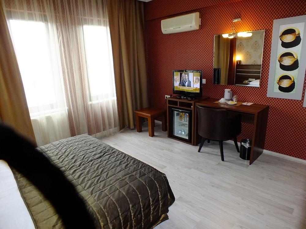 

Napoli - Kayseri - Lifos Otel