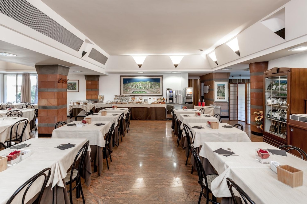 

Milano - Perugia - Hotel Tevere