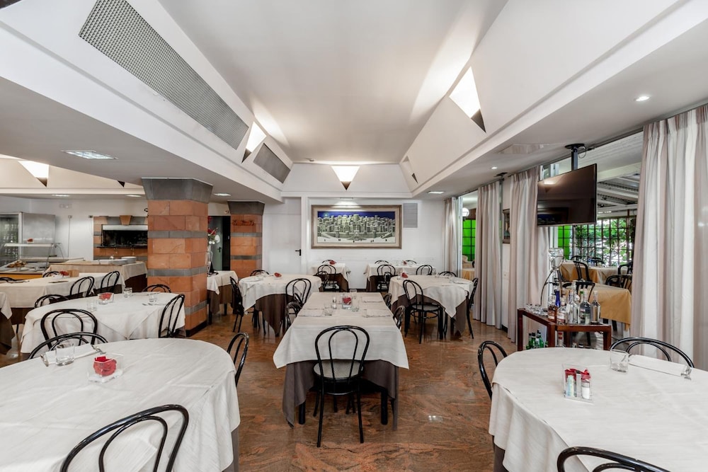

Roma - Perugia - Hotel Tevere