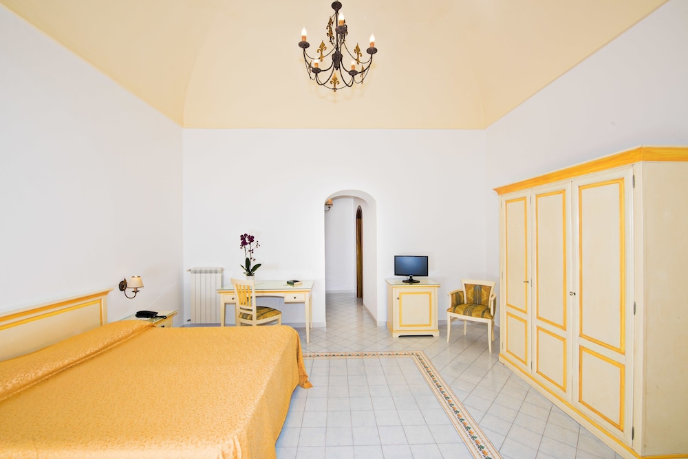 

Catania - Positano - Albergo California