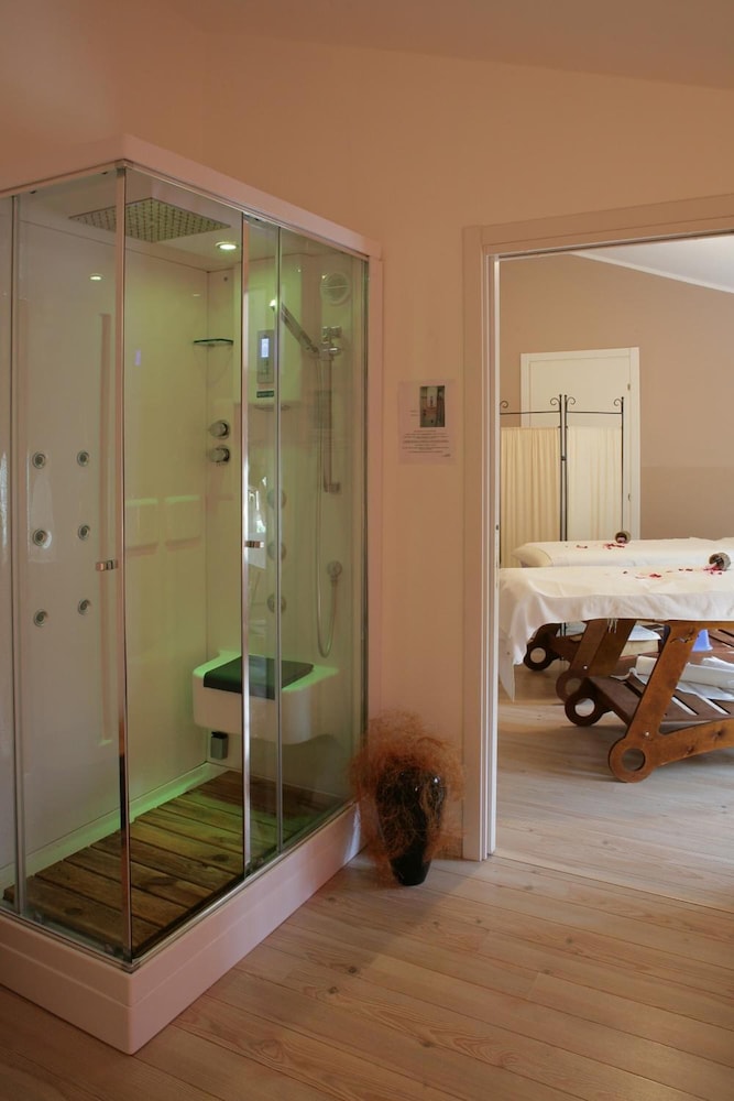 

Milano - Acqui Terme - Hotel Valentino