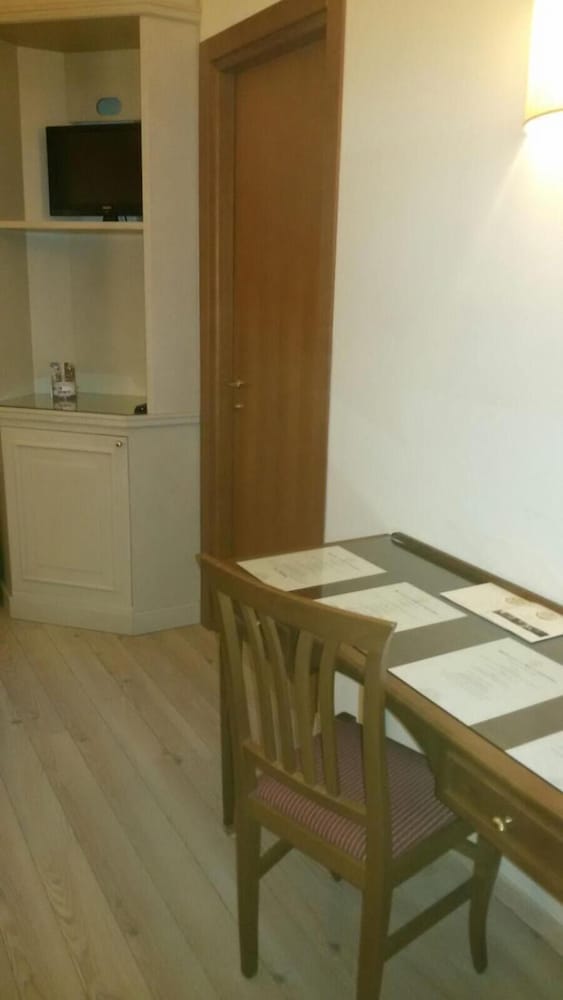 

Pescara - Acqui Terme - Hotel Valentino