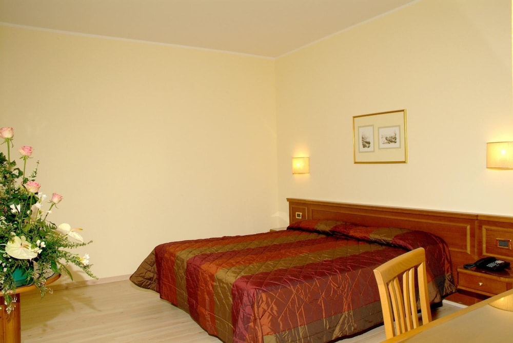 

Torino - Acqui Terme - Hotel Valentino