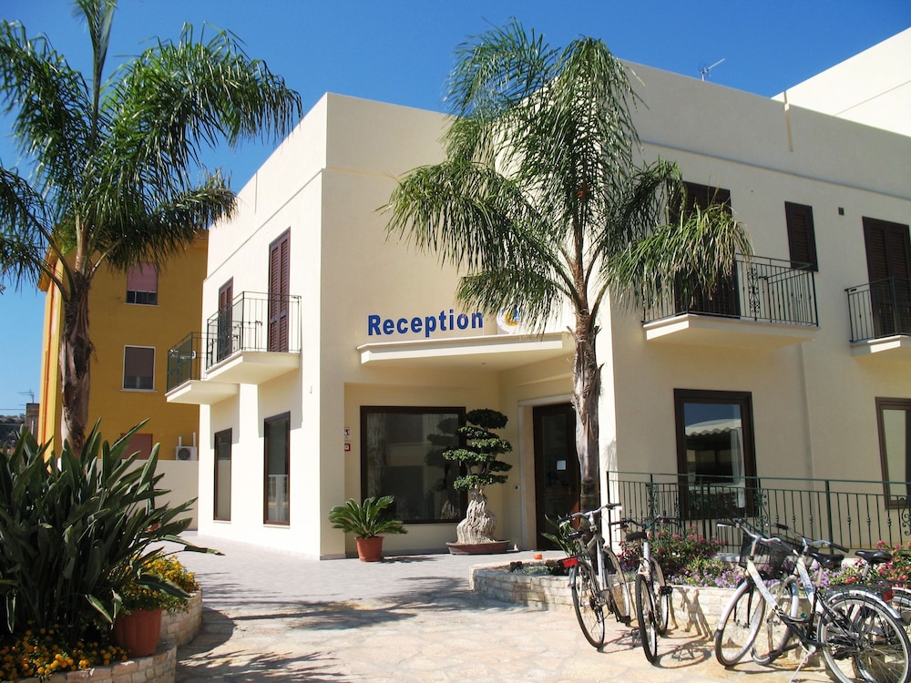 

Pescara - San Vito Lo Capo - Hotel Sikania