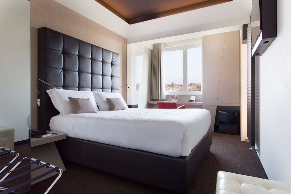 

Bari - Udine - Best Western Hotel Continental
