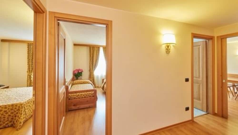 

Napoli - Santa Caterina Valfurva - Hotel Residence 3 Signori