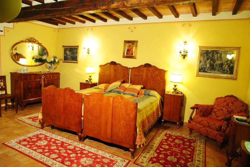 

Brindisi - Todi - Torre Sangiovanni Albergo e Ristorante da Rosary