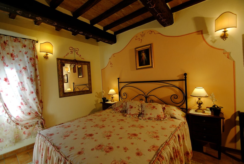 

Venezia - Todi - Torre Sangiovanni Albergo e Ristorante da Rosary