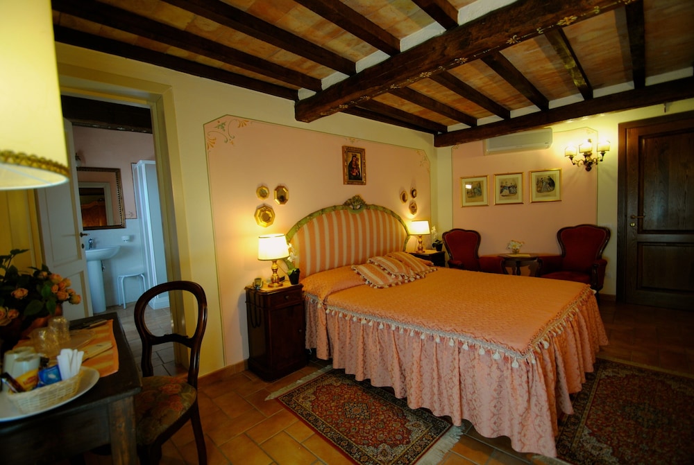 

Bologna - Todi - Torre Sangiovanni Albergo e Ristorante da Rosary