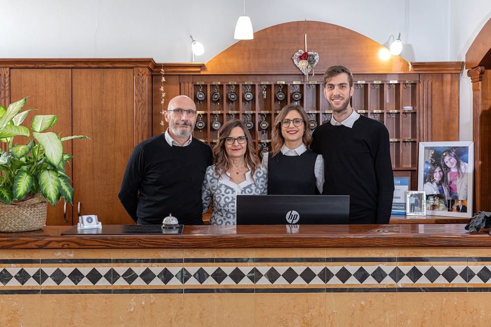 

Napoli - Verona - Hotel Postumia