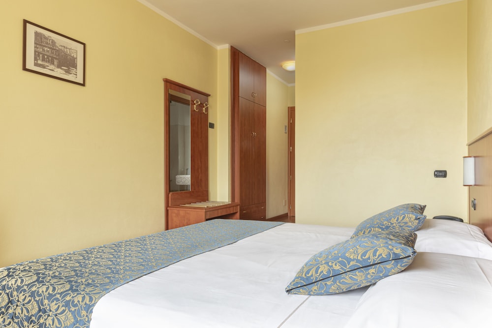 

Catania - Villafranca di Verona - Hotel Postumia
