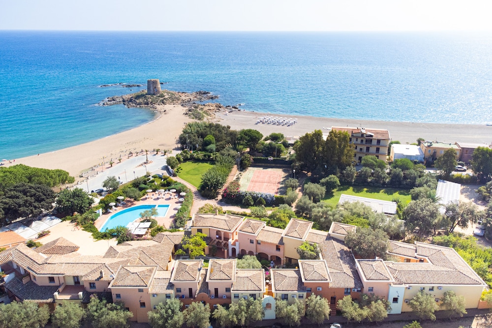 

Napoli - Bari Sardo - Hotel la Torre