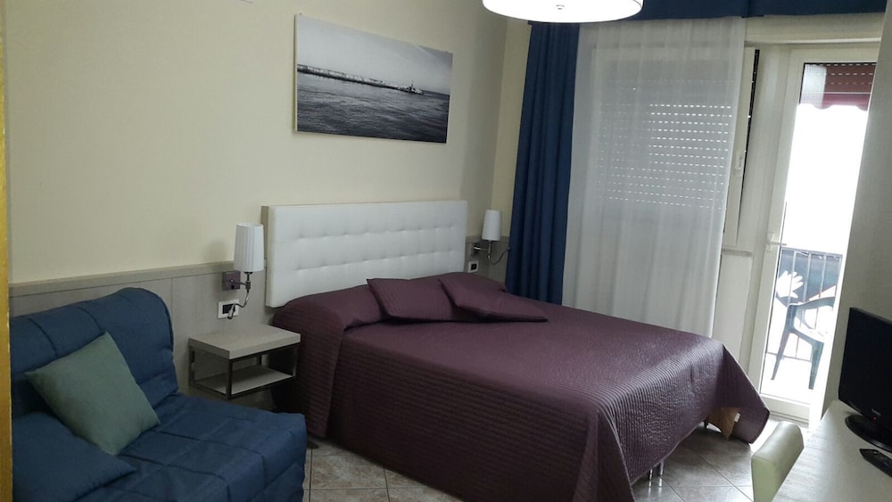 

Milano - Viareggio - Hotel Bella Riviera Lungomare