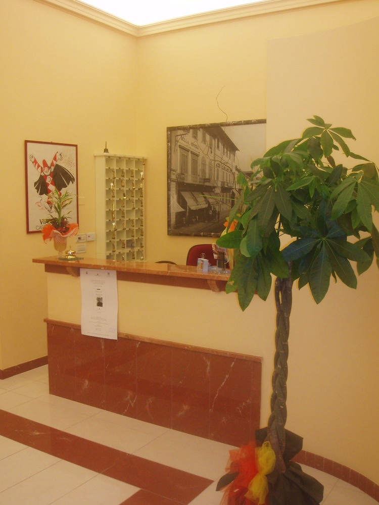 

Napoli - Versilia e Costa Toscana, Mare Italia - Hotel Bella Riviera Lungomare