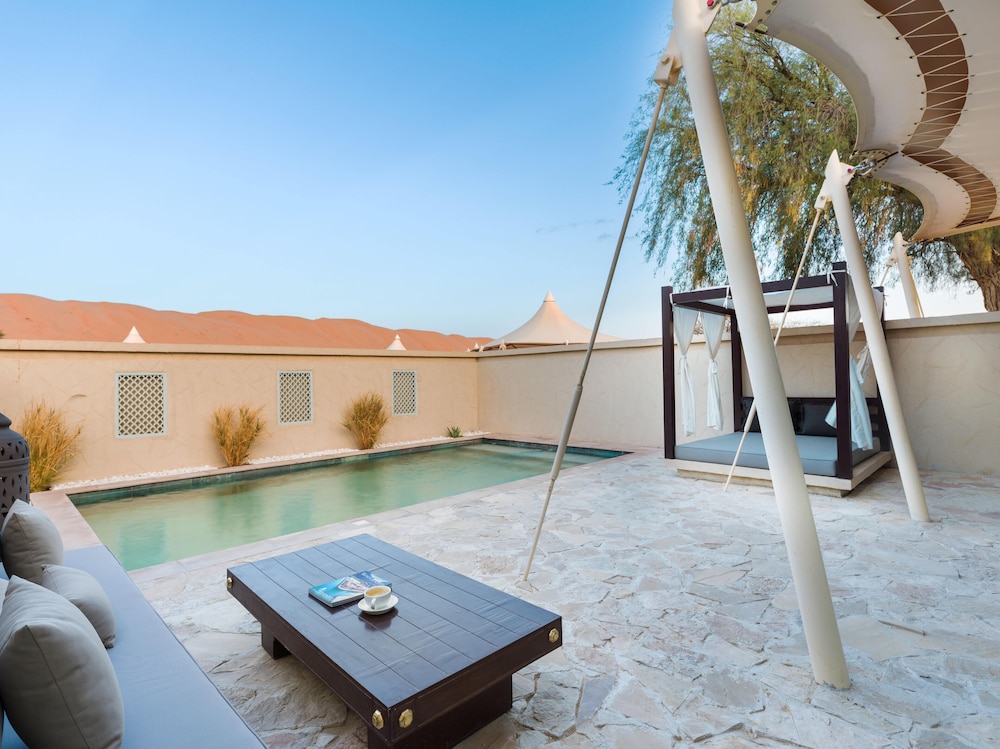 

Bari - Shāhiq - Desert Nights Resort