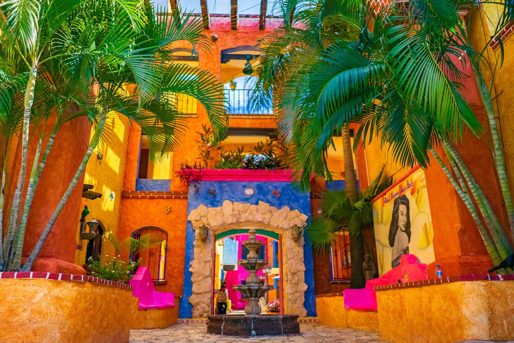 

Napoli - Playa del Carmen - Hacienda Maria Bonita Hotel