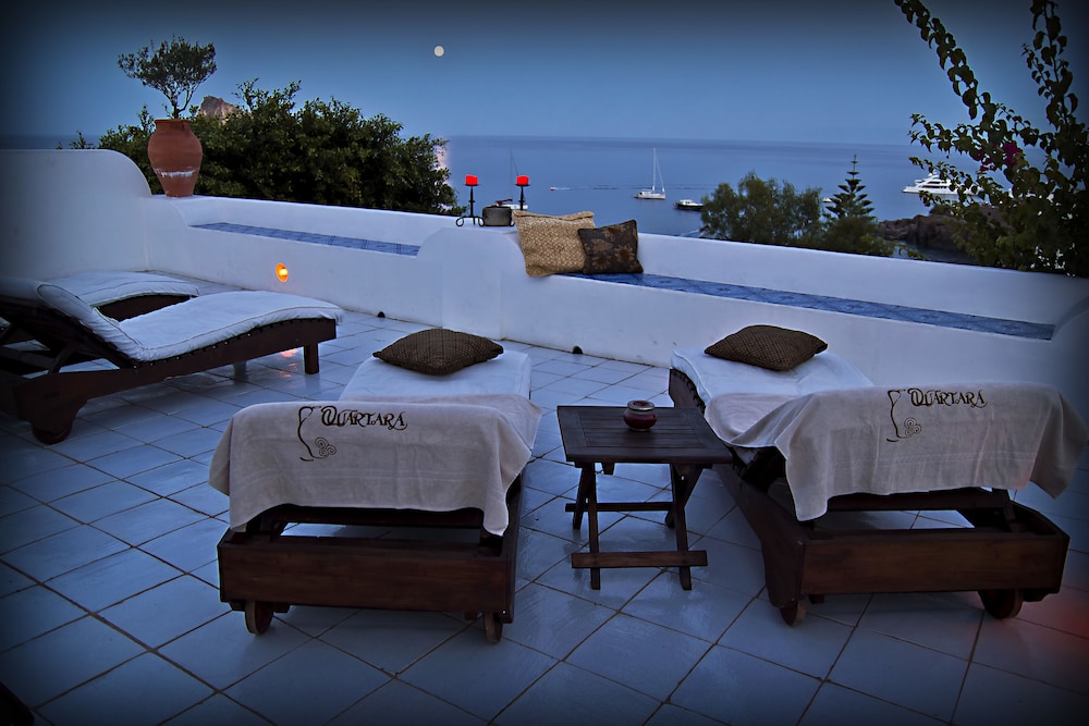 

Venezia - Panarea, Isole Eolie - Quartara Boutique Hotel