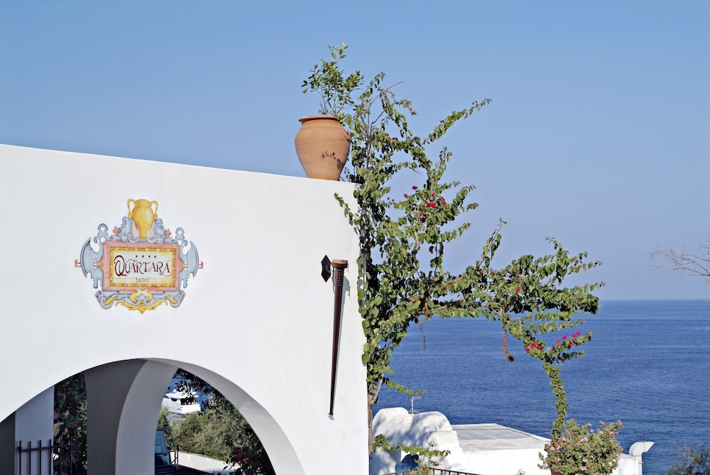 

Verona - Panarea, Isole Eolie - Quartara Boutique Hotel