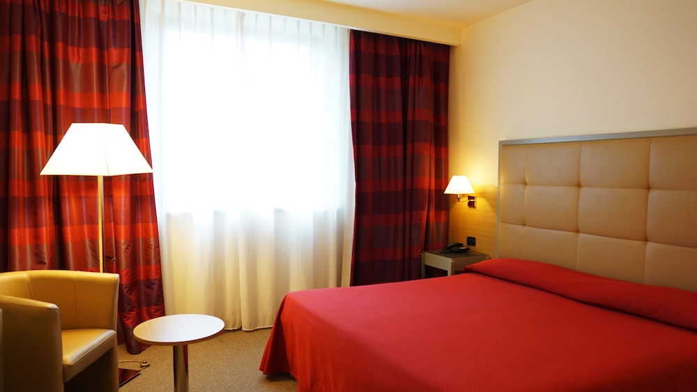 

Brindisi - Arezzo - Garden Hotel