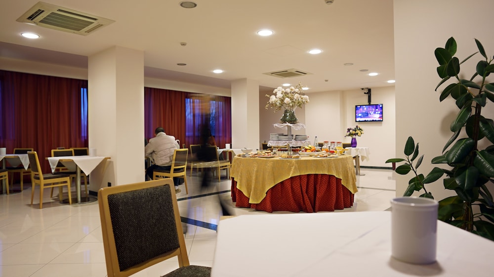 

Bari - Arezzo - Garden Hotel