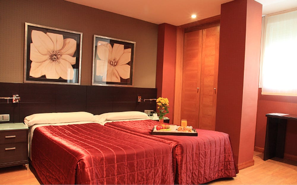 

Firenze - Aeroporto di Madrid - Hotel Villa de Barajas