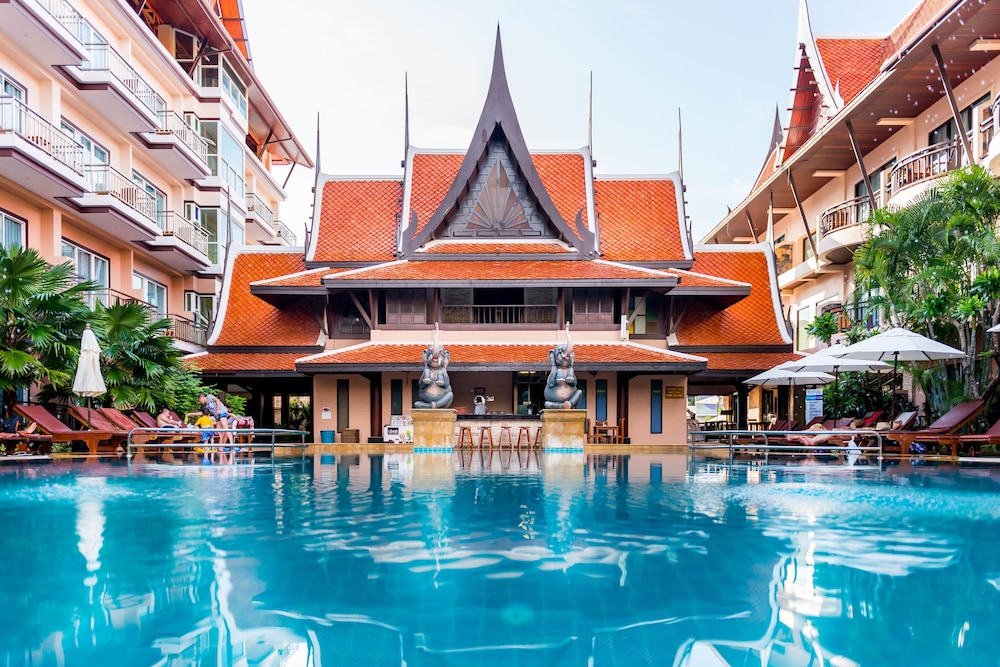 

Verona - Patong Beach - Nipa Resort, Patong Beach - SHA Extra Plus