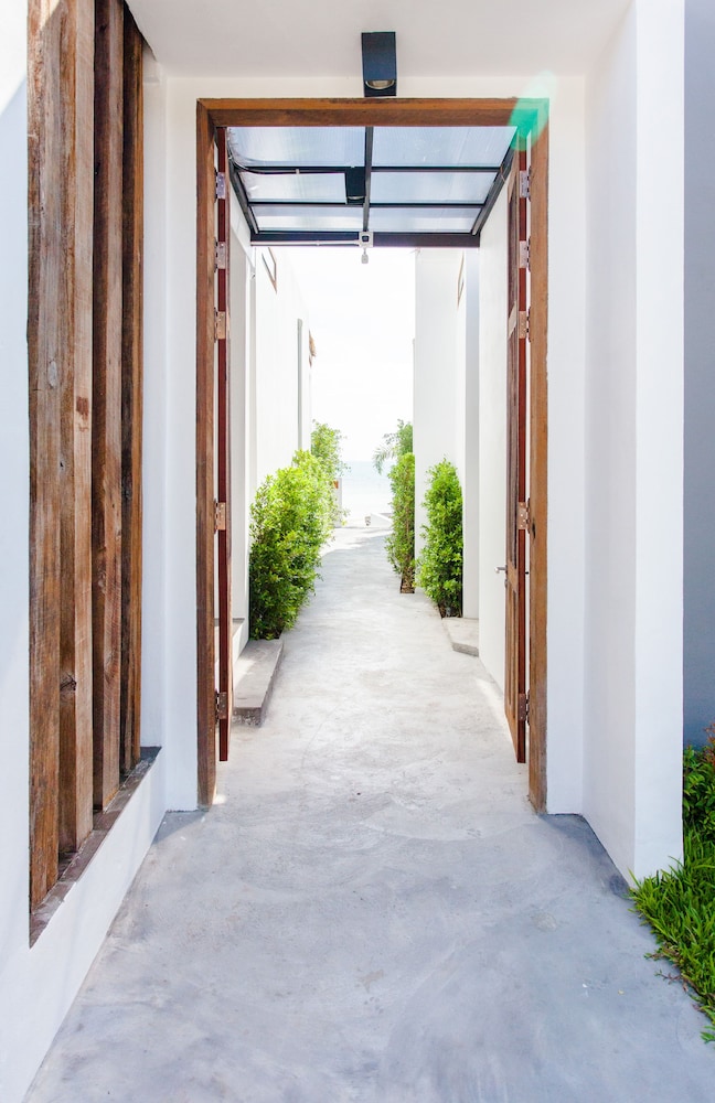 

Milano - Lipa Noi - The Humble Villas