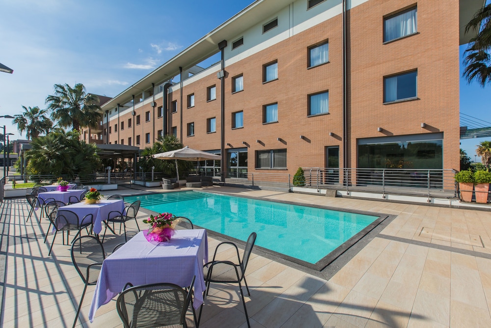

Olbia - Ciampino - Ardeatina Park Hotel