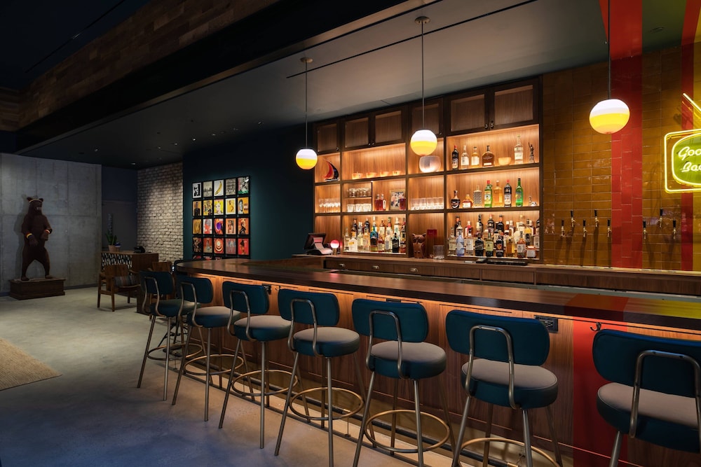 

Bologna - Brooklyn (NY) - Moxy NYC Downtown