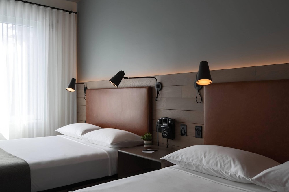 

Catania - Brooklyn (NY) - Moxy NYC Downtown