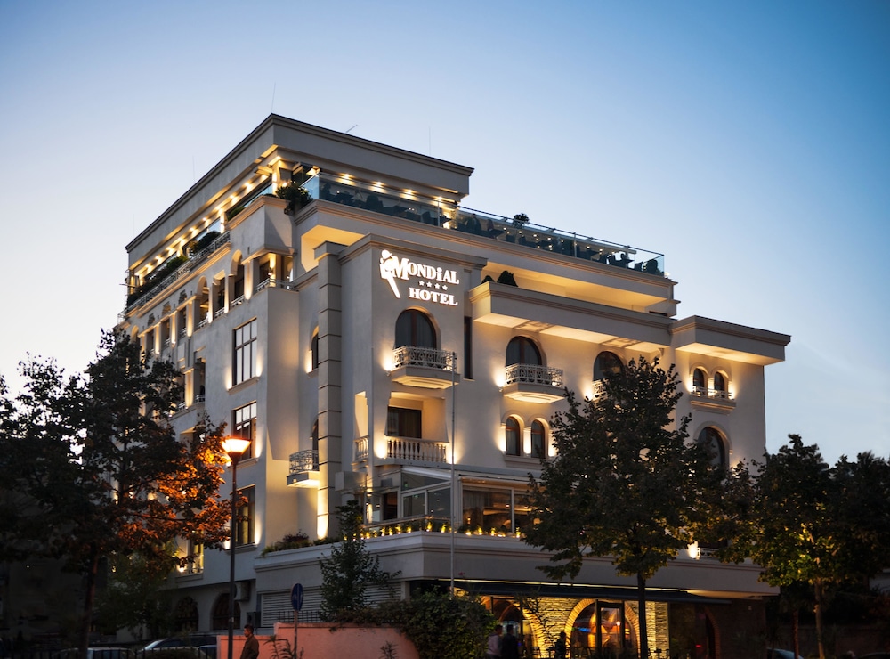 

Brindisi - Tirana - Mondial Hotel