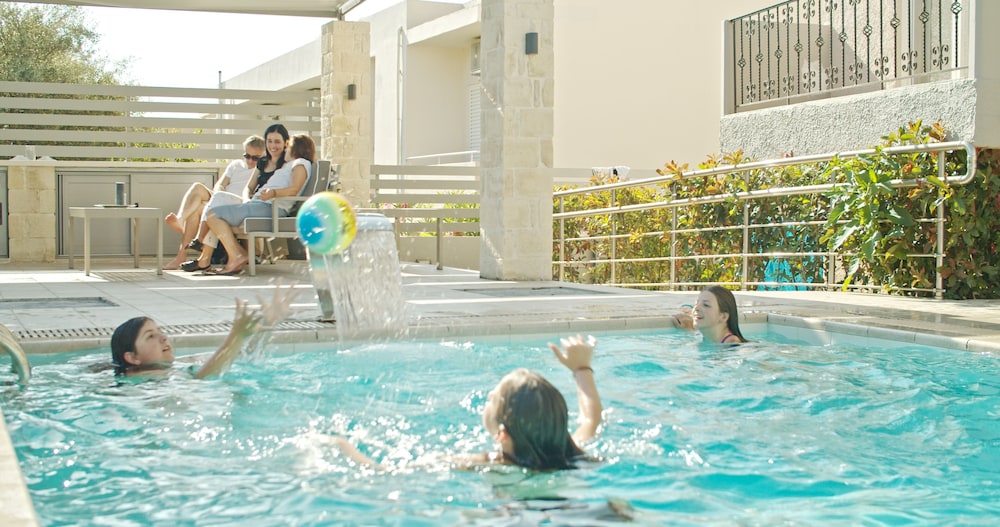 

Pisa - Stavros - Waterlily Hotel Apartments