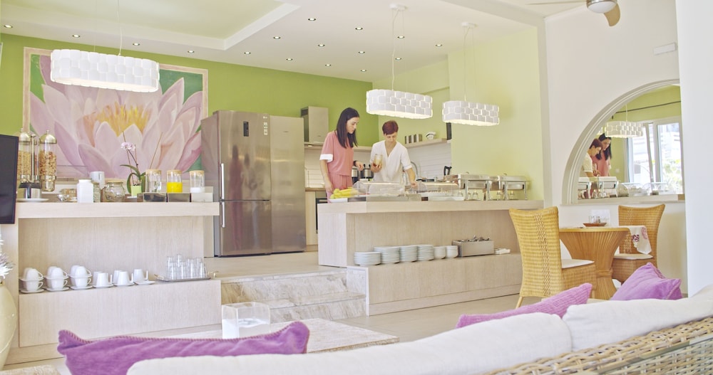 

Milano - Stavros - Waterlily Hotel Apartments