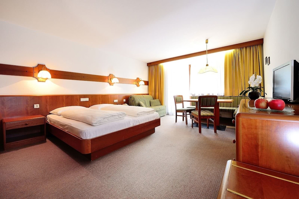 

Bari - Val Pusteria, Montagna Italia - Residence Bacher