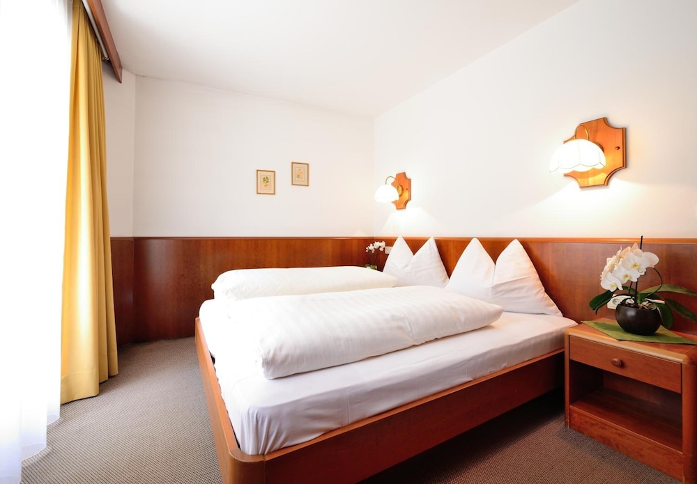 

Palermo - Brunico - Residence Bacher