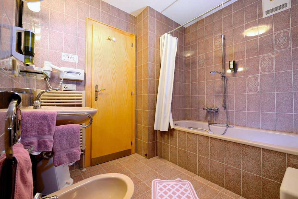 

Torino - Val Pusteria, Montagna Italia - Residence Bacher