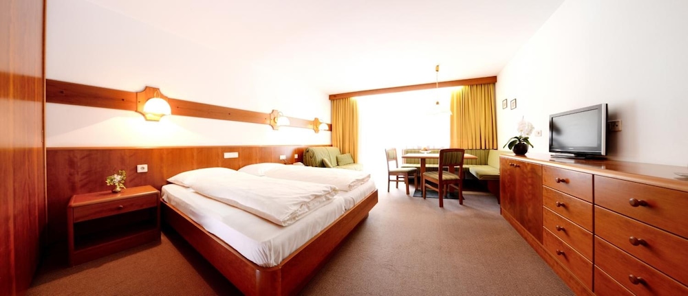 

Roma - Brunico - Residence Bacher