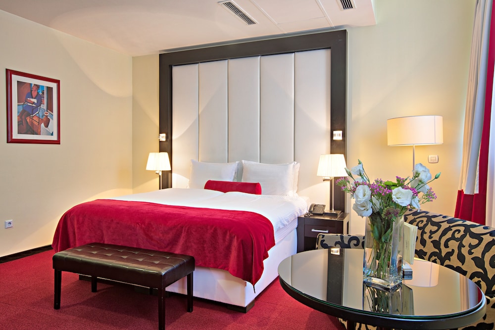 

Roma - Sarajevo - Hotel Central