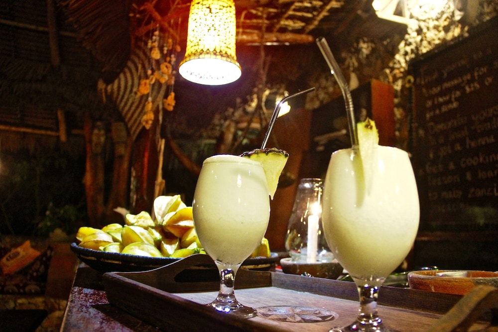 

Milano - Kama - Mangrove Lodge
