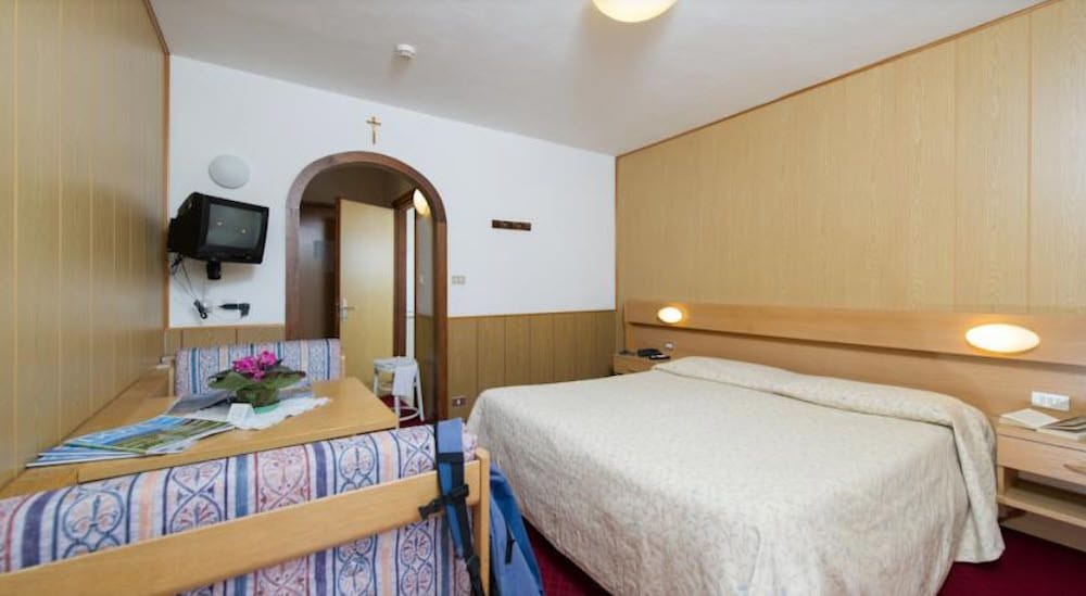 

Catania - Vigo di Fassa - Hotel Gran Mugon