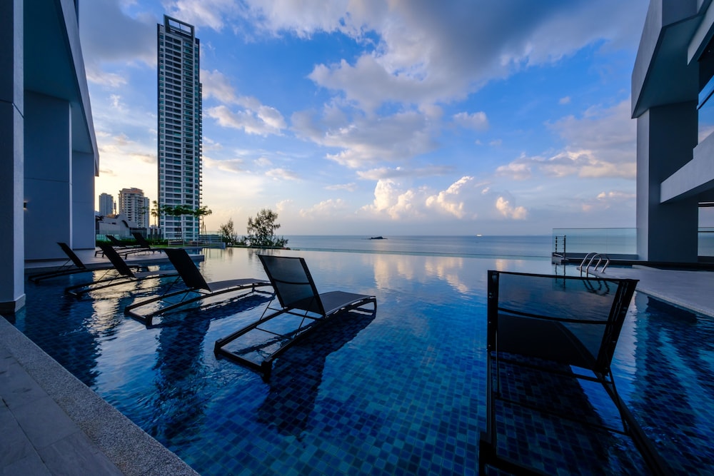 

Milano - Georgetown - Tanjung Point Residences