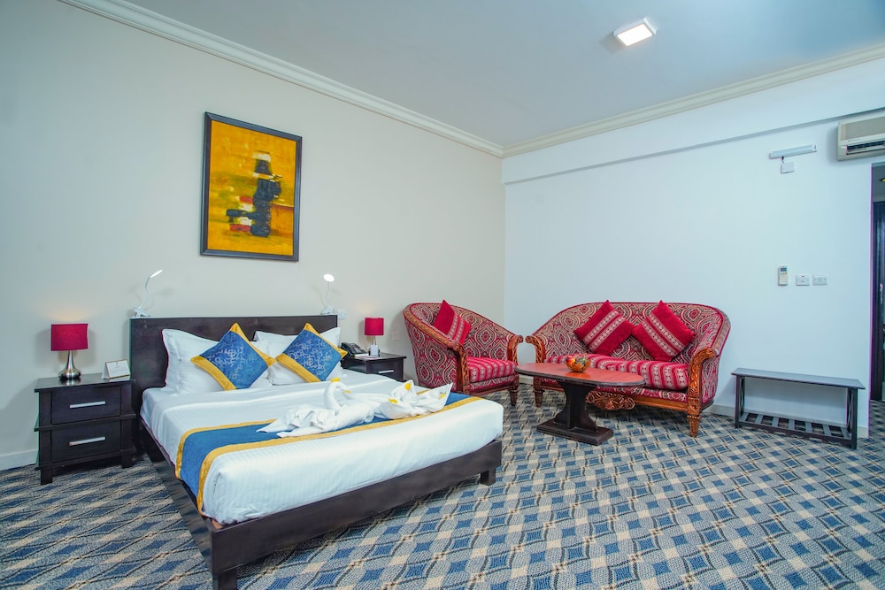 

Roma - Katar - La Villa Palace Hotel
