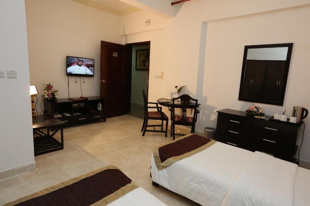 

Milano - Doha - La Villa Palace Hotel