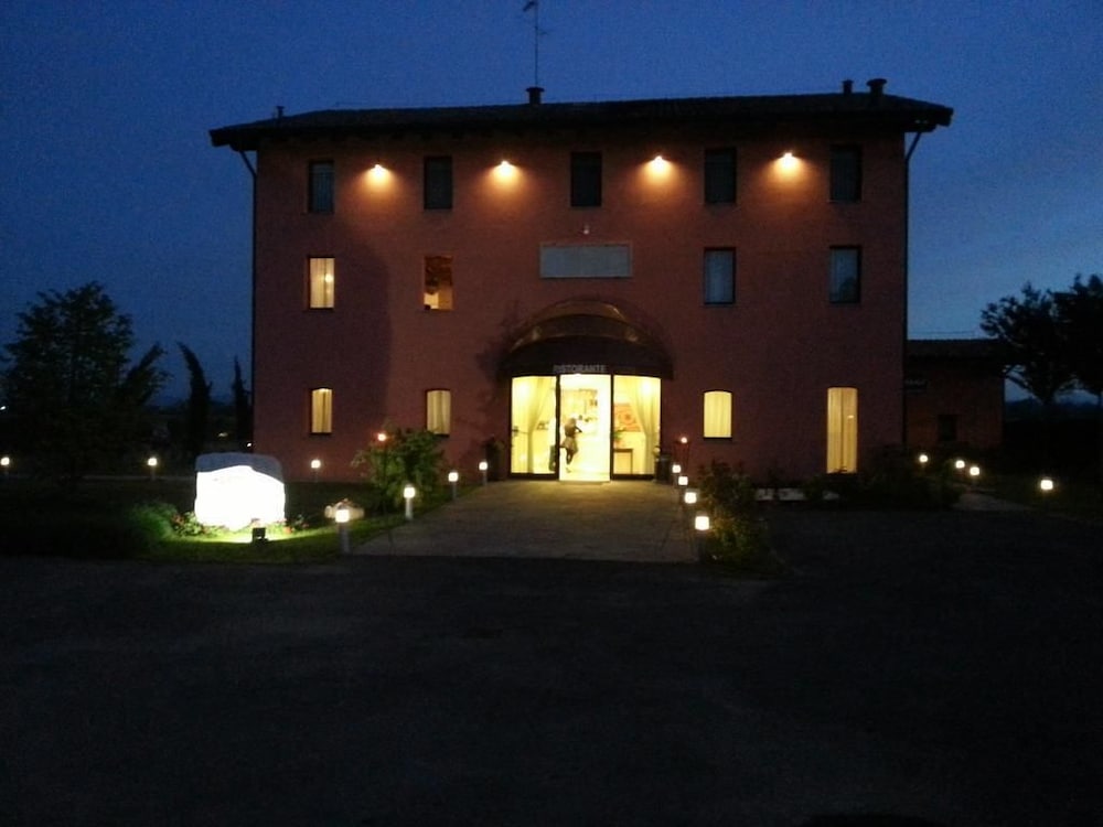 

Roma - Reggio Emilia - Hotel La Vecchia Reggio